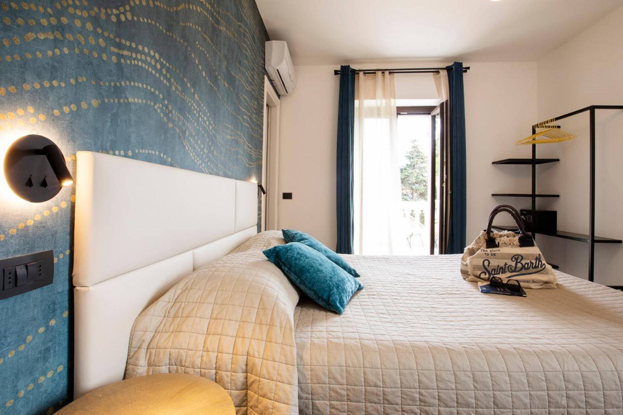 Bellevue - Rooms & Suites Леванто Екстер'єр фото